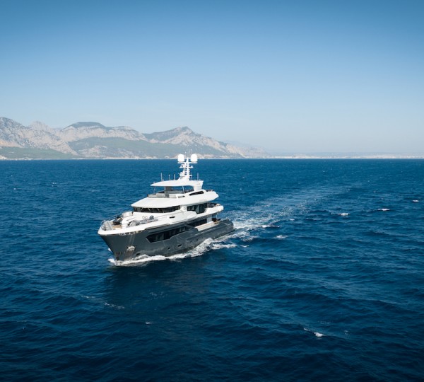 Yacht INFINITY NINE, AvA Yachts | CHARTERWORLD Luxury Superyacht Charters